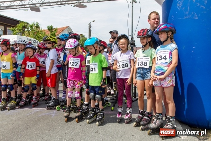 Zdjęcie w galerii na portalu naszraciborz.pl: VI Ogólnopolski Bieg na Łyżworolkach w Modzurowie wiadomości z regionu