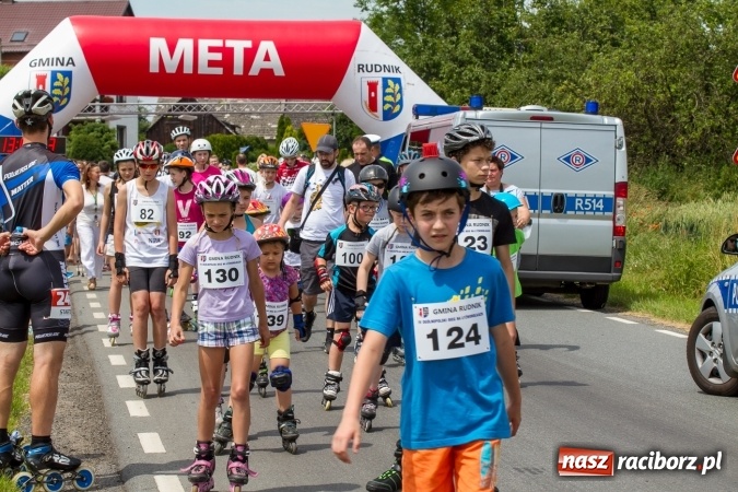 Zdjęcie w galerii na portalu naszraciborz.pl: VI Ogólnopolski Bieg na Łyżworolkach w Modzurowie wiadomości z regionu