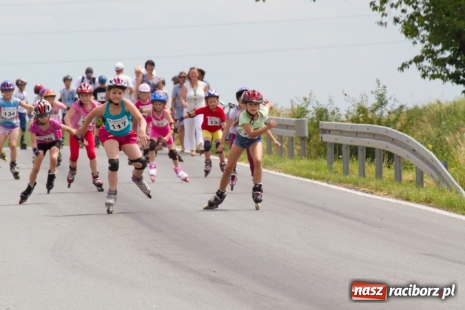 Zdjęcie w galerii na portalu naszraciborz.pl: VI Ogólnopolski Bieg na Łyżworolkach w Modzurowie wiadomości z regionu