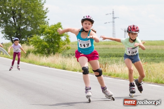 Zdjęcie w galerii na portalu naszraciborz.pl: VI Ogólnopolski Bieg na Łyżworolkach w Modzurowie wiadomości z regionu