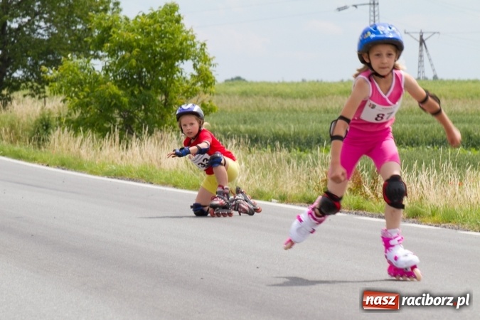 Zdjęcie w galerii na portalu naszraciborz.pl: VI Ogólnopolski Bieg na Łyżworolkach w Modzurowie wiadomości z regionu