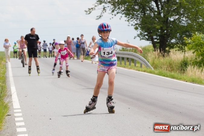 Zdjęcie w galerii na portalu naszraciborz.pl: VI Ogólnopolski Bieg na Łyżworolkach w Modzurowie wiadomości z regionu