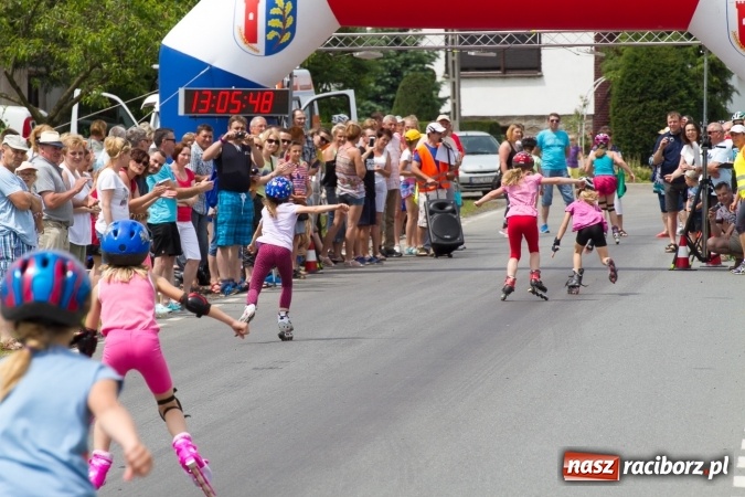 Zdjęcie w galerii na portalu naszraciborz.pl: VI Ogólnopolski Bieg na Łyżworolkach w Modzurowie wiadomości z regionu