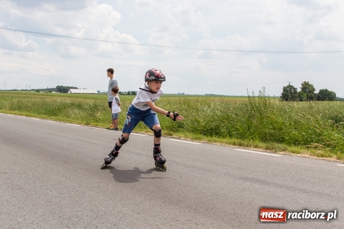 Zdjęcie w galerii na portalu naszraciborz.pl: VI Ogólnopolski Bieg na Łyżworolkach w Modzurowie wiadomości z regionu