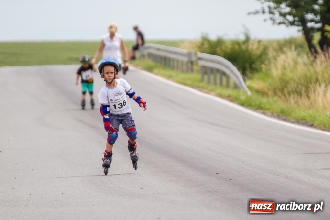 Zdjęcie w galerii na portalu naszraciborz.pl: VI Ogólnopolski Bieg na Łyżworolkach w Modzurowie wiadomości z regionu