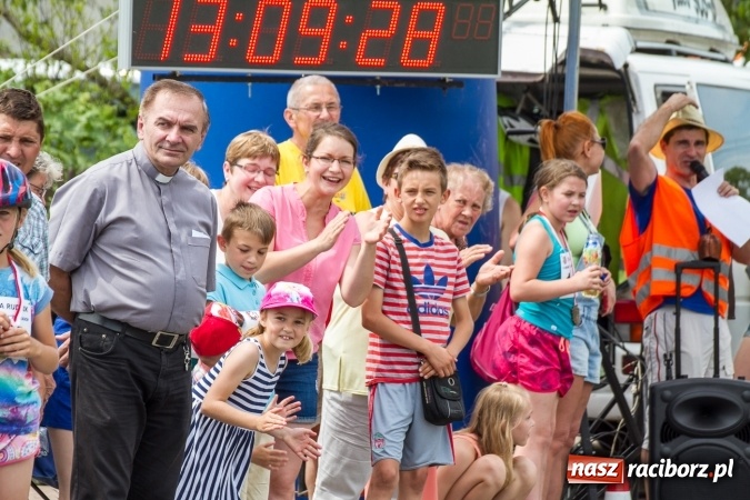 Zdjęcie w galerii na portalu naszraciborz.pl: VI Ogólnopolski Bieg na Łyżworolkach w Modzurowie wiadomości z regionu