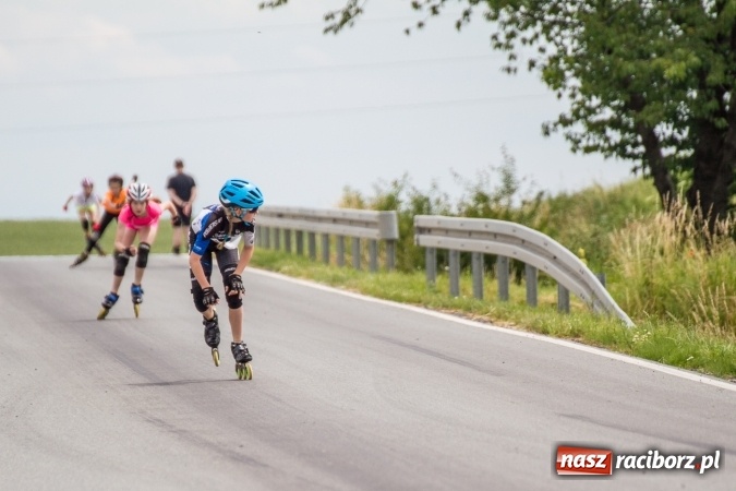 Zdjęcie w galerii na portalu naszraciborz.pl: VI Ogólnopolski Bieg na Łyżworolkach w Modzurowie wiadomości z regionu