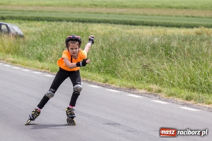 Zdjęcie w galerii na portalu naszraciborz.pl: VI Ogólnopolski Bieg na Łyżworolkach w Modzurowie wiadomości z regionu