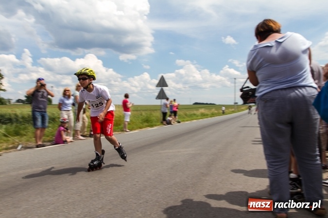 Zdjęcie w galerii na portalu naszraciborz.pl: VI Ogólnopolski Bieg na Łyżworolkach w Modzurowie wiadomości z regionu
