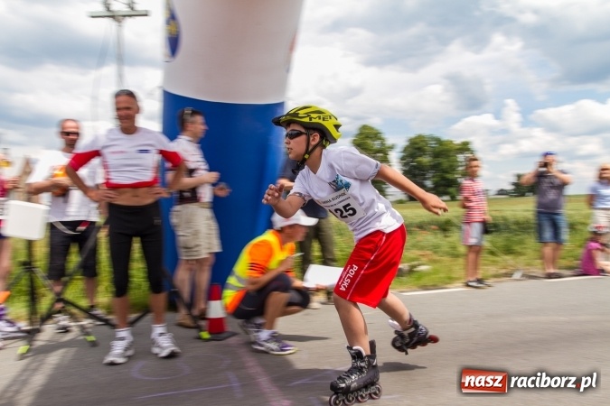Zdjęcie w galerii na portalu naszraciborz.pl: VI Ogólnopolski Bieg na Łyżworolkach w Modzurowie wiadomości z regionu