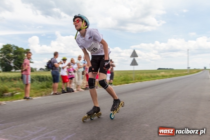 Zdjęcie w galerii na portalu naszraciborz.pl: VI Ogólnopolski Bieg na Łyżworolkach w Modzurowie wiadomości z regionu
