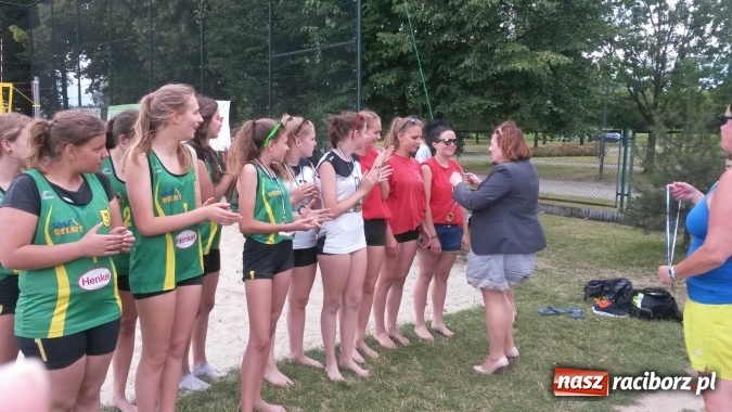 Zdjęcie w galerii na portalu naszraciborz.pl: Kolejny sukces siatkarek z Gimnazjum nr 5!  wiadomości z regionu