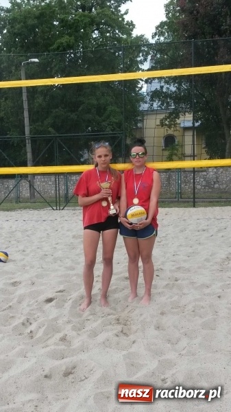 Zdjęcie w galerii na portalu naszraciborz.pl: Kolejny sukces siatkarek z Gimnazjum nr 5!  wiadomości z regionu