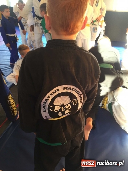 Zdjęcie w galerii na portalu naszraciborz.pl: Olimpijczyk z wizytą w klubie Łamator  wiadomości z regionu