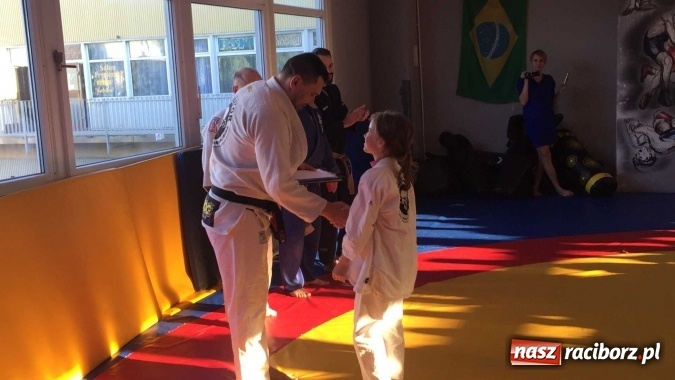 Zdjęcie w galerii na portalu naszraciborz.pl: Olimpijczyk z wizytą w klubie Łamator  wiadomości z regionu