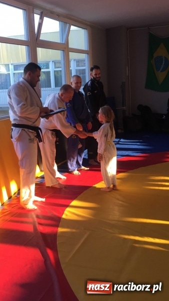 Zdjęcie w galerii na portalu naszraciborz.pl: Olimpijczyk z wizytą w klubie Łamator  wiadomości z regionu