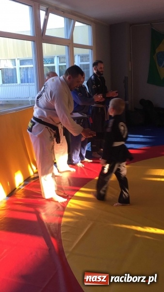 Zdjęcie w galerii na portalu naszraciborz.pl: Olimpijczyk z wizytą w klubie Łamator  wiadomości z regionu