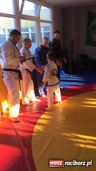 Zdjęcie w galerii na portalu naszraciborz.pl: Olimpijczyk z wizytą w klubie Łamator  wiadomości z regionu