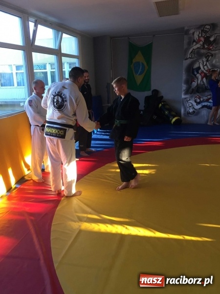 Zdjęcie w galerii na portalu naszraciborz.pl: Olimpijczyk z wizytą w klubie Łamator  wiadomości z regionu