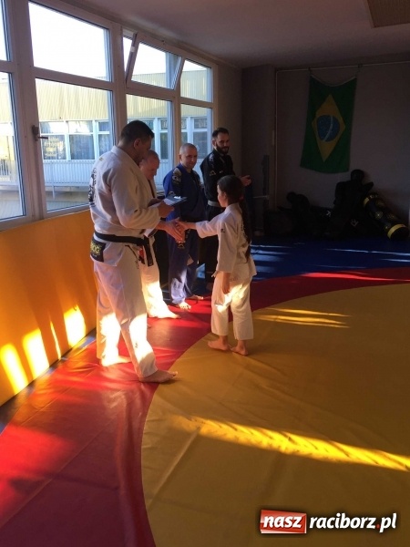 Zdjęcie w galerii na portalu naszraciborz.pl: Olimpijczyk z wizytą w klubie Łamator  wiadomości z regionu