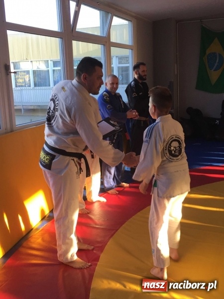 Zdjęcie w galerii na portalu naszraciborz.pl: Olimpijczyk z wizytą w klubie Łamator  wiadomości z regionu