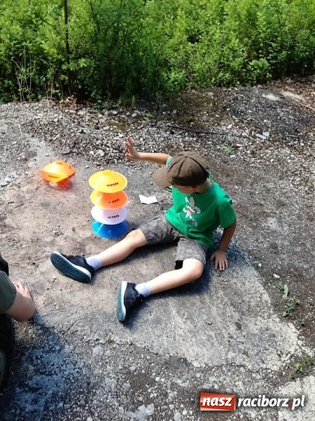 Zdjęcie w galerii na portalu naszraciborz.pl: Zuchowy bieg po gwiazdki  wiadomości z regionu