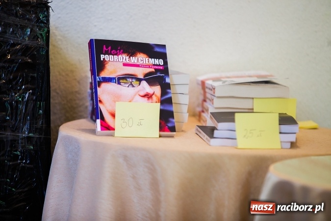 Zdjęcie w galerii na portalu naszraciborz.pl: Komunikacja pomiędzy osobami autystycznymi a neurotypowymi - konferencja w Domu Kultury Strzecha wiadomości z regionu