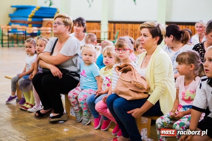Zdjęcie w galerii na portalu naszraciborz.pl: M&oacute;j Tata - konkurs plastyczny rozstrzygnięty wiadomości z regionu