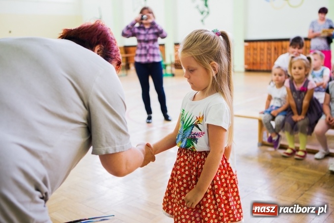 Zdjęcie w galerii na portalu naszraciborz.pl: M&oacute;j Tata - konkurs plastyczny rozstrzygnięty wiadomości z regionu