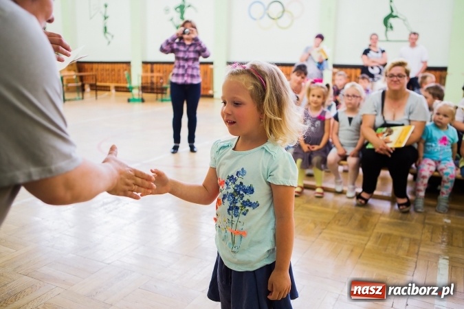 Zdjęcie w galerii na portalu naszraciborz.pl: M&oacute;j Tata - konkurs plastyczny rozstrzygnięty wiadomości z regionu