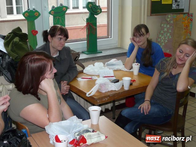 Zdjęcie w galerii na portalu naszraciborz.pl: Autobus Życia w raciborskim Medyku wiadomości z regionu