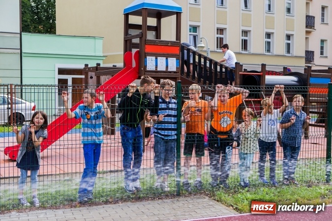 Zdjęcie w galerii na portalu naszraciborz.pl: Festyn Profilaktyczny w SP 4&nbsp; wiadomości z regionu