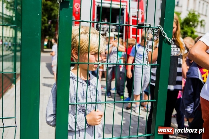Zdjęcie w galerii na portalu naszraciborz.pl: Festyn Profilaktyczny w SP 4&nbsp; wiadomości z regionu