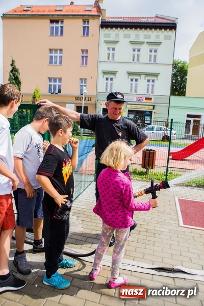 Zdjęcie w galerii na portalu naszraciborz.pl: Festyn Profilaktyczny w SP 4&nbsp; wiadomości z regionu