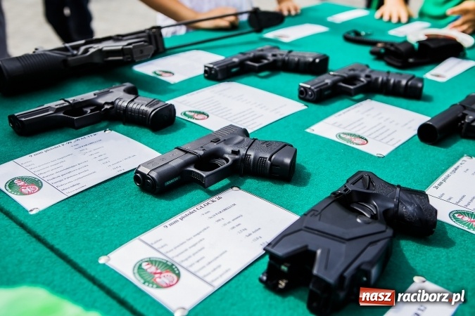 Zdjęcie w galerii na portalu naszraciborz.pl: Festyn Profilaktyczny w SP 4&nbsp; wiadomości z regionu