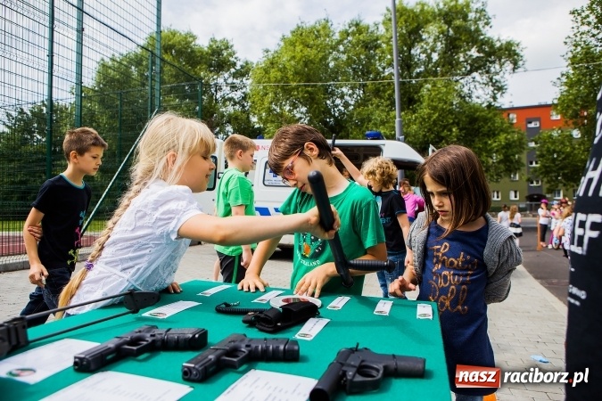 Zdjęcie w galerii na portalu naszraciborz.pl: Festyn Profilaktyczny w SP 4&nbsp; wiadomości z regionu