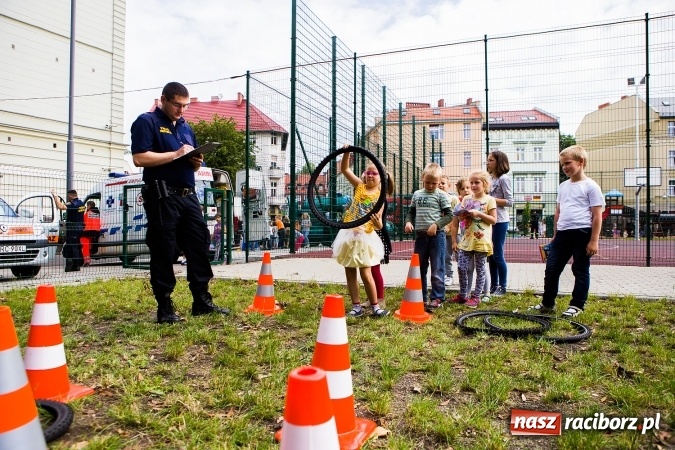 Zdjęcie w galerii na portalu naszraciborz.pl: Festyn Profilaktyczny w SP 4&nbsp; wiadomości z regionu