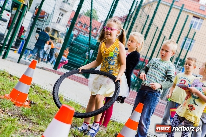 Zdjęcie w galerii na portalu naszraciborz.pl: Festyn Profilaktyczny w SP 4&nbsp; wiadomości z regionu