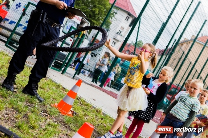 Zdjęcie w galerii na portalu naszraciborz.pl: Festyn Profilaktyczny w SP 4&nbsp; wiadomości z regionu