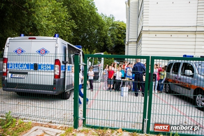 Zdjęcie w galerii na portalu naszraciborz.pl: Festyn Profilaktyczny w SP 4&nbsp; wiadomości z regionu