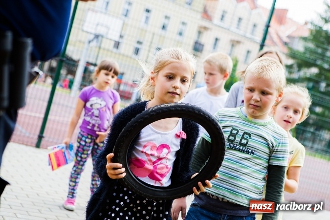 Zdjęcie w galerii na portalu naszraciborz.pl: Festyn Profilaktyczny w SP 4&nbsp; wiadomości z regionu