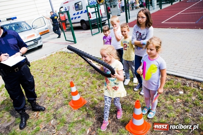 Zdjęcie w galerii na portalu naszraciborz.pl: Festyn Profilaktyczny w SP 4&nbsp; wiadomości z regionu