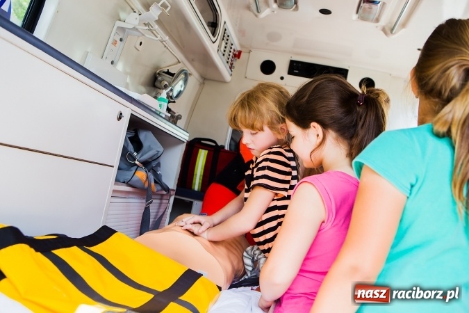 Zdjęcie w galerii na portalu naszraciborz.pl: Festyn Profilaktyczny w SP 4&nbsp; wiadomości z regionu