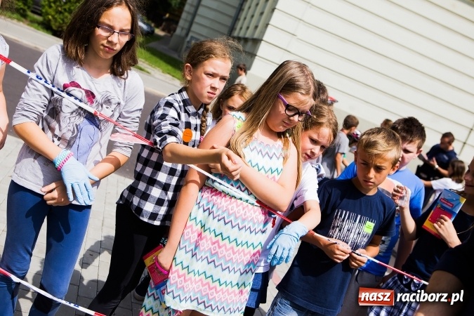 Zdjęcie w galerii na portalu naszraciborz.pl: Festyn Profilaktyczny w SP 4&nbsp; wiadomości z regionu