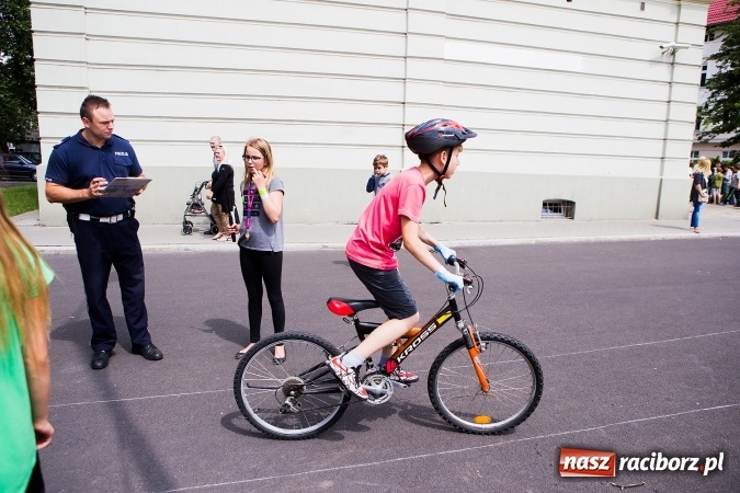 Zdjęcie w galerii na portalu naszraciborz.pl: Festyn Profilaktyczny w SP 4&nbsp; wiadomości z regionu