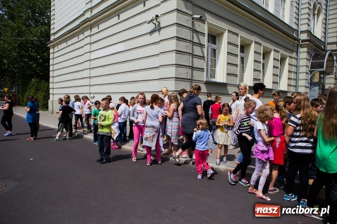 Zdjęcie w galerii na portalu naszraciborz.pl: Festyn Profilaktyczny w SP 4&nbsp; wiadomości z regionu