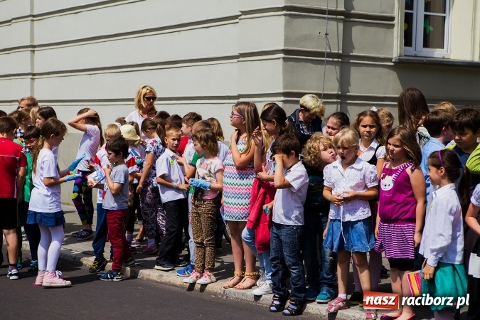Zdjęcie w galerii na portalu naszraciborz.pl: Festyn Profilaktyczny w SP 4&nbsp; wiadomości z regionu