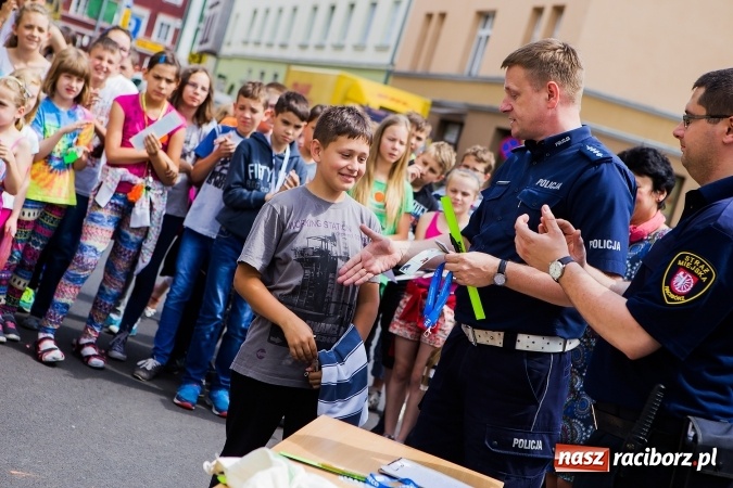 Zdjęcie w galerii na portalu naszraciborz.pl: Festyn Profilaktyczny w SP 4&nbsp; wiadomości z regionu