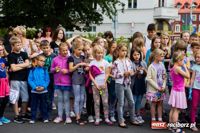 Zdjęcie w galerii na portalu naszraciborz.pl: Festyn Profilaktyczny w SP 4&nbsp; wiadomości z regionu
