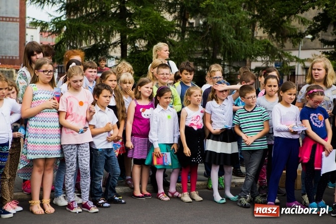Zdjęcie w galerii na portalu naszraciborz.pl: Festyn Profilaktyczny w SP 4&nbsp; wiadomości z regionu